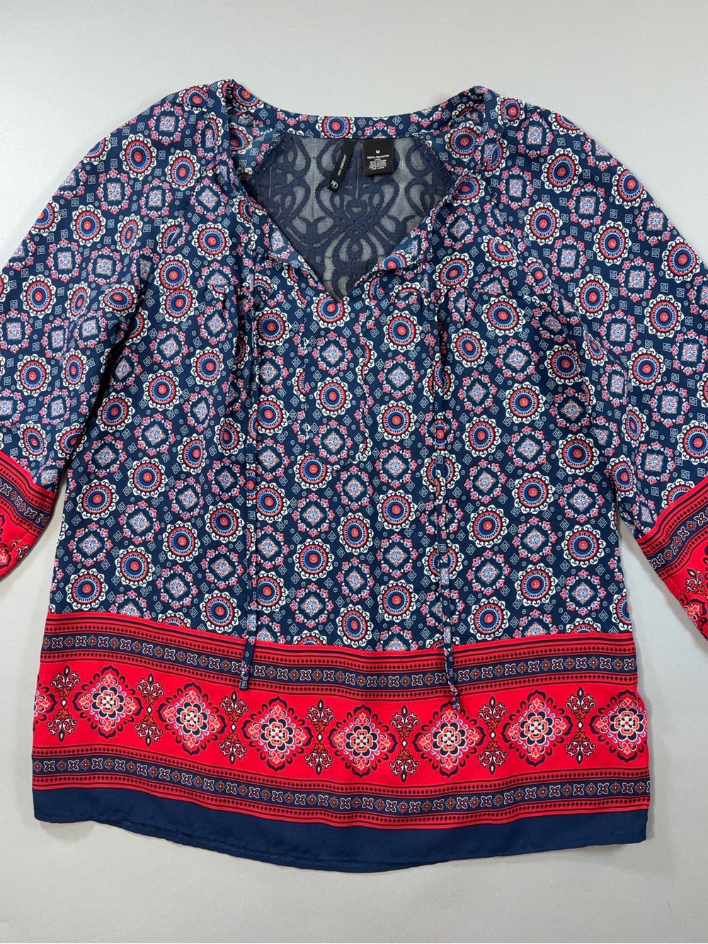 New Directions Navy Red Medallion Border Print Lace Back Boho Peasant Blouse